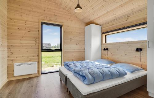An Awesome Home In Storvorde With 4 Bedrooms And Wifi in Egense