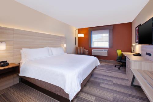 Holiday Inn Express Absecon-Atlantic City Area, an IHG Hotel