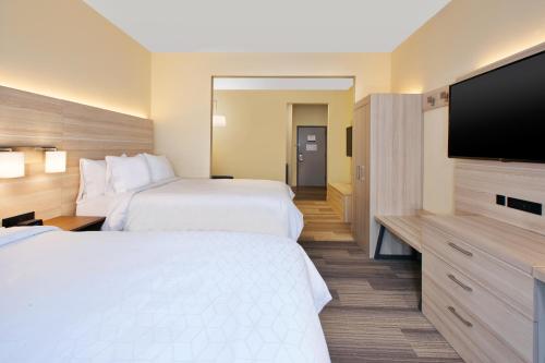 Holiday Inn Express Absecon-Atlantic City Area an IHG Hotel - image 5