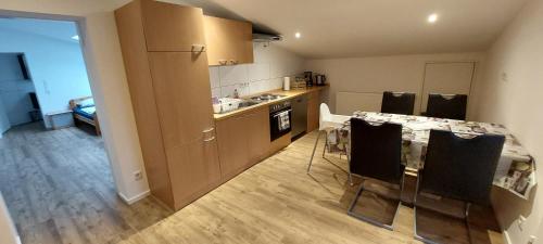 Ferienwohnung/Monteurwohnung im schönen Odenwald in Mörlenbach, Deutschland