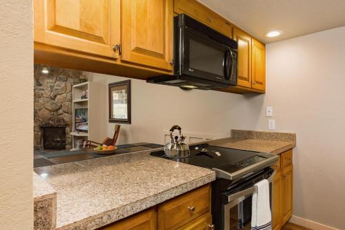 Cascade Village 364 in Durango Mountain Resort, USA