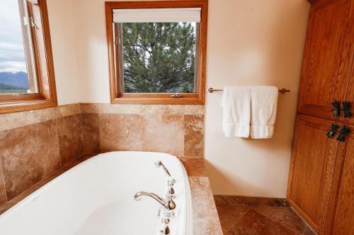 310 Vista Drive in Ridgway (Colorado)