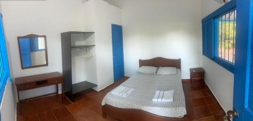 1 queen bed