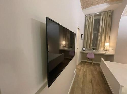NEW-BIG Honey Colosseum 4bdr + 2sofa bed A/C, Řím (fotografie 9)