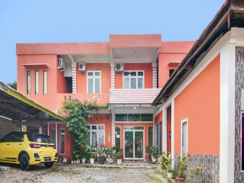 OYO 92055 Nirvana Homestay Syariah