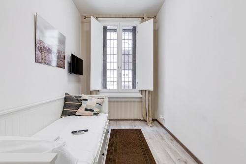 Jmartins Colosseo Suites, Rome (photo 8)