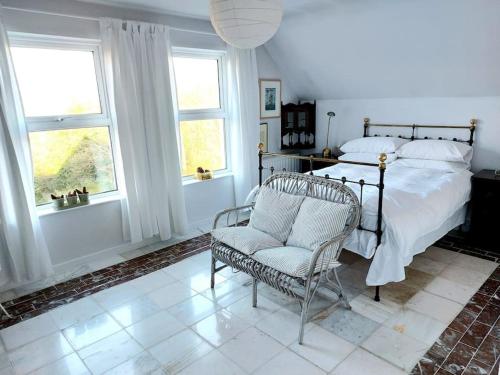 . Stunning apartment set in private native woodland