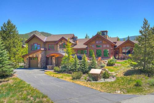 Long Ridge Lodge in Breckenridge, USA