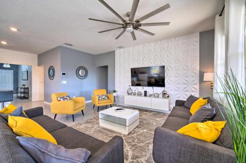 Davenport Home with Outdoor Pool Near Disney! in Davenport, USA