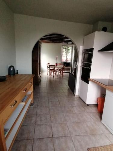 Konyha, Charmant gîte : Les flambeaux (Charmant gite : Les flambeaux) in Mareuil-en-Brie