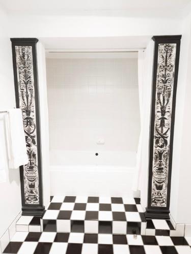 Nuk's Executive Suites