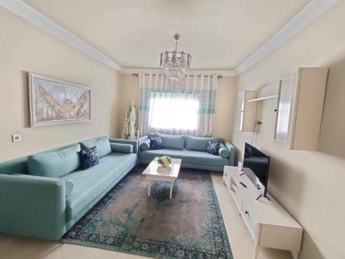 Luxury New 4 Bed Apartment 5 mins to Beach with air conditioner Tangier