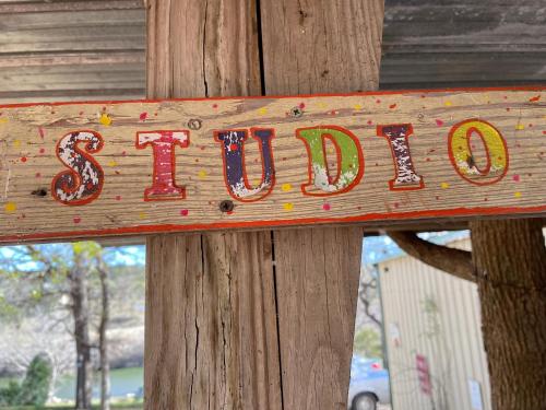 The Studio at Creekside Camp & Cabins, Marble Falls (photo 7)