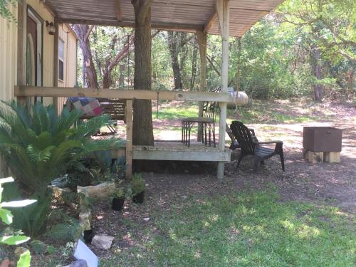 The Studio at Creekside Camp & Cabins, Marble Falls (photo 8)