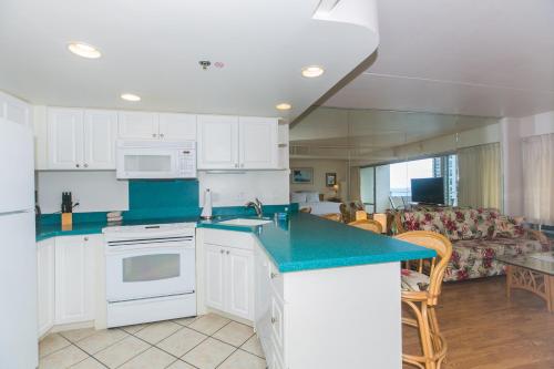 Ilikai Tower 1538 Lagoon View 1BR - image 36