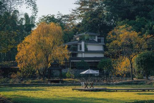 The Apsara Lodge