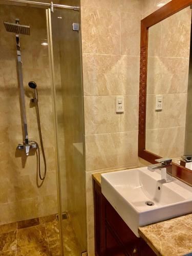 1.Asian Ruby Select Hotel