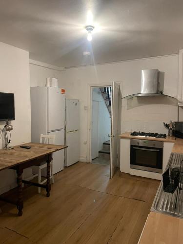 Balham, South London Spacious Guest House 1, 6 rooms available, Londýn (fotografie 6)