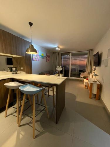 2 bedrooms, 3 beds