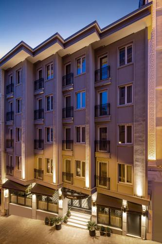 Marius Hotel - image 9