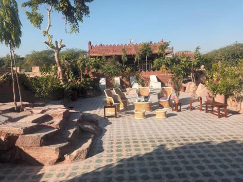 Dārzs, Jakhira Heritage Village Home Stay , Sajara in Rohat