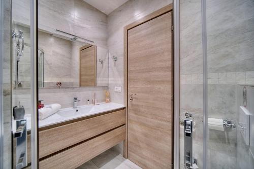 Apartment image 9