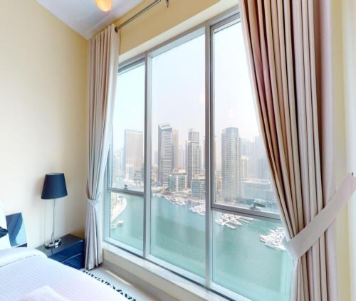 Hometown Apartments - Modern Spacious 2 BR Apartment in Marina, Dubaj (zdjęcie 10)