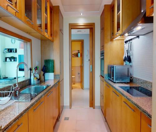 Hometown Apartments - Modern Spacious 2 BR Apartment in Marina, Dubaj (zdjęcie 6)