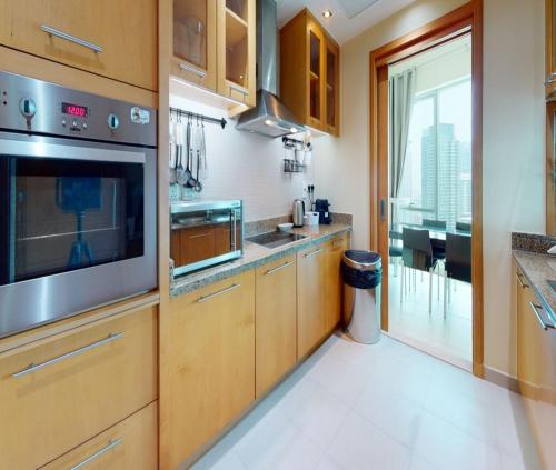 Hometown Apartments - Modern Spacious 2 BR Apartment in Marina, Dubaj (zdjęcie 5)