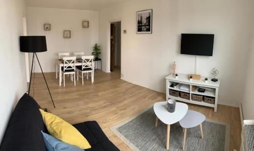 Gîte meublé 1 à 4 pers à Yutz proche Cattenom Thionville Luxembourg - Apartment - Basse-Yutz