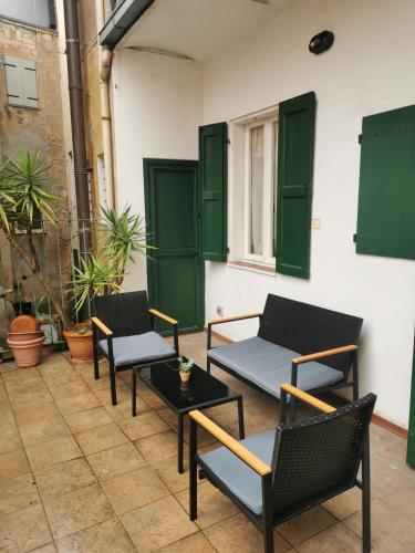 Apartment with Terrace image 10