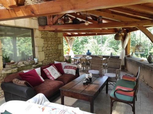 Maison de charme, piscine naturelle Dordogne Périgord