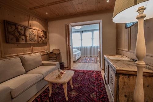 416555349 Hotel Ciasa Salares