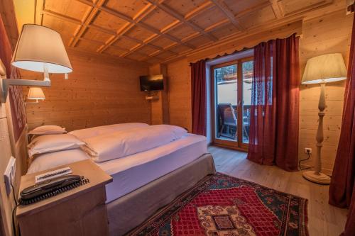 416557966 Hotel Ciasa Salares