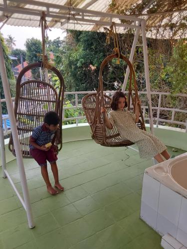 Johnson's Homestay - Ecohouseboat - image 2