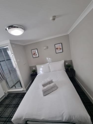 Howard Winchester Hotel - image 3