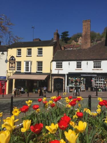 B&B Ironbridge - Bridge View Guest House - Bed and Breakfast Ironbridge