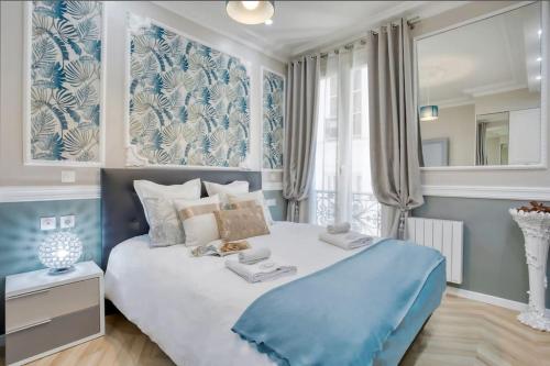 Elégant 120m2 3CH quartier Romantique Centre Ville, Paris
