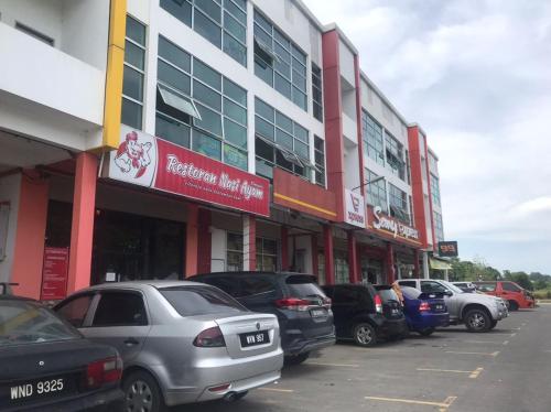 Hus i Papar på 950 kvm, med 2 soverom, 1 bad (Homestay Kimanis Papar) in Papar