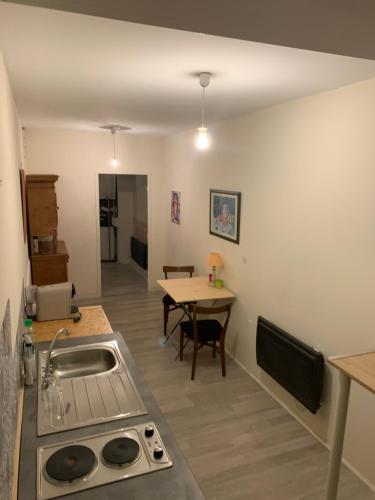 Instalaciones, Au pied du Beffroy in Arras