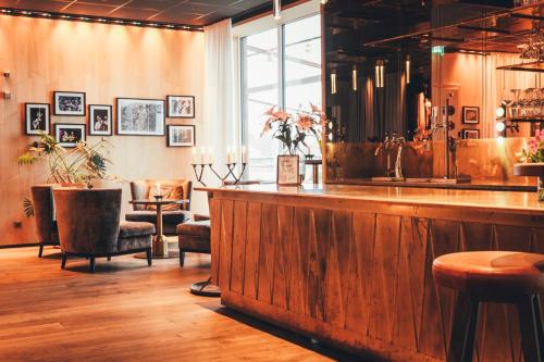 416577481 Slottsholmen Hotell och Restaurang