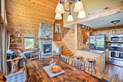 Lakefront Athens Getaway with Game Room and Deck! in Athens, USA