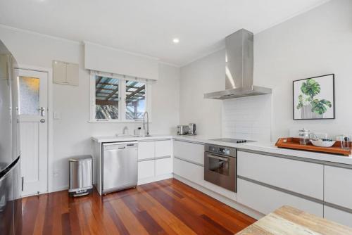 Amazing Home By Beach - Fully Aircon-ed - Wifi, Auckland (foto 4)