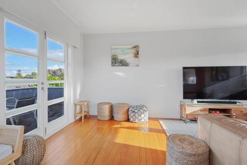 Amazing Home By Beach - Fully Aircon-ed - Wifi, Auckland (foto 9)
