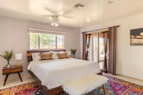 Tortoise Oasis - Hot tub, Shuffleboard, & More!, Yucca Valley (foto 7)