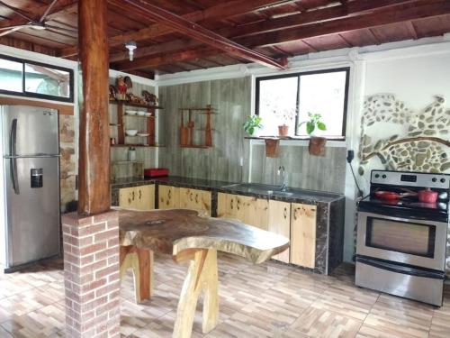 virtuve, Cabaña Eco-Arte (Cabana Eco-Arte) in Ojochal