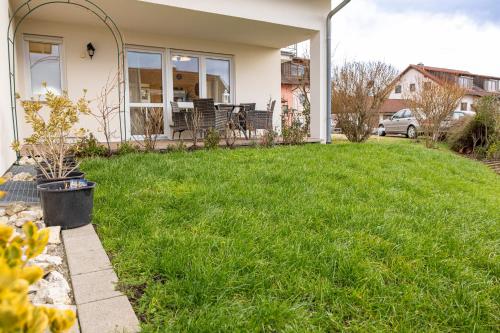 INhome: Garten - Terrasse - Parkplatz - Netflix