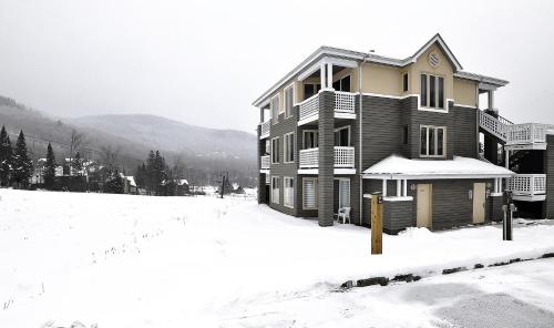 24#23 Chemin du Hameau - Studio in Stoneham (QC)