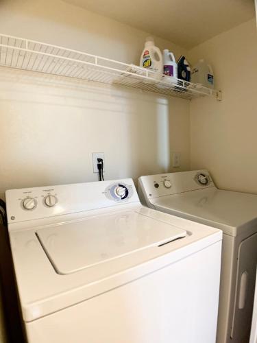Sunrise Springs 1-Bedroom with Balcony & Pool thumb 2