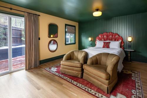 room detail thumbnail 0
